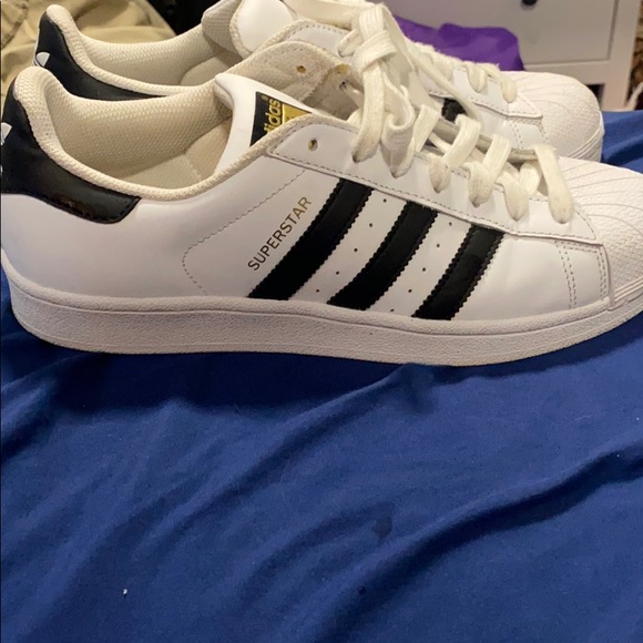 Athletic sneaker - Picture 3 of 5